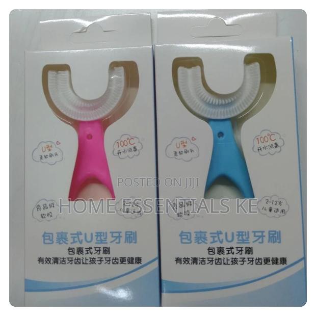 Kids U-Shaped Toothbrush - main view
