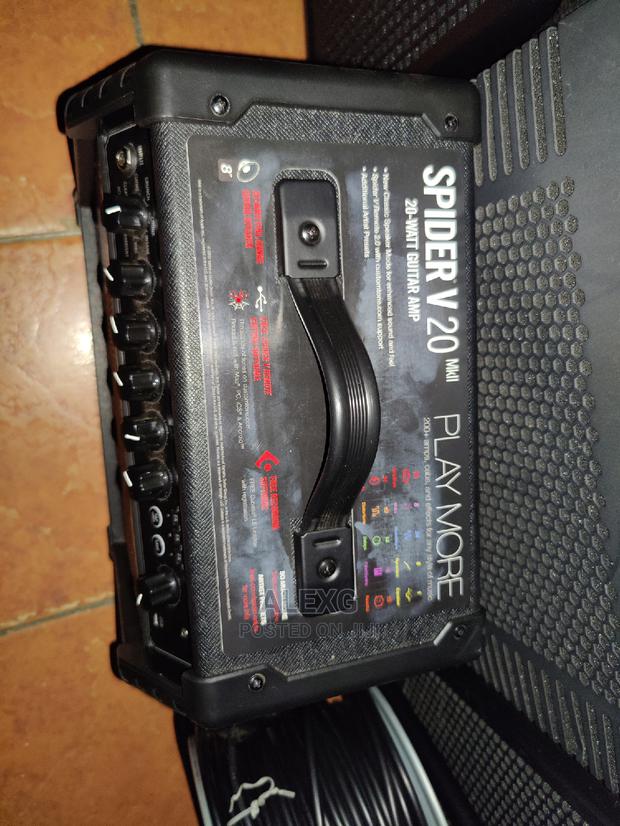 Line 6 Spider V20 - thumbnail 3