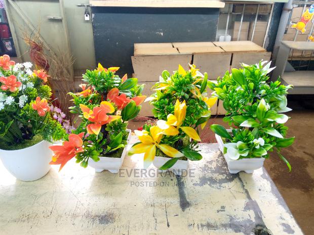 Decorating Flowers- - main view