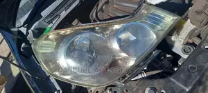 Nissan Wingroad Y12 Headlight