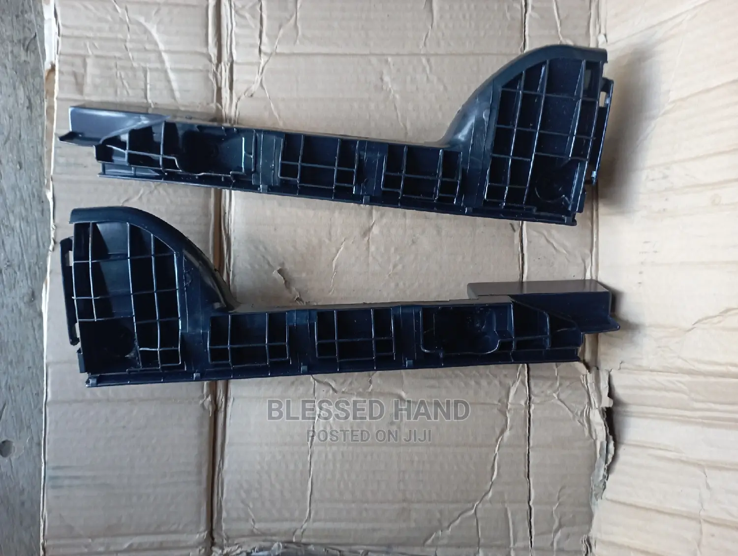 Bumper Brackets Box 7L