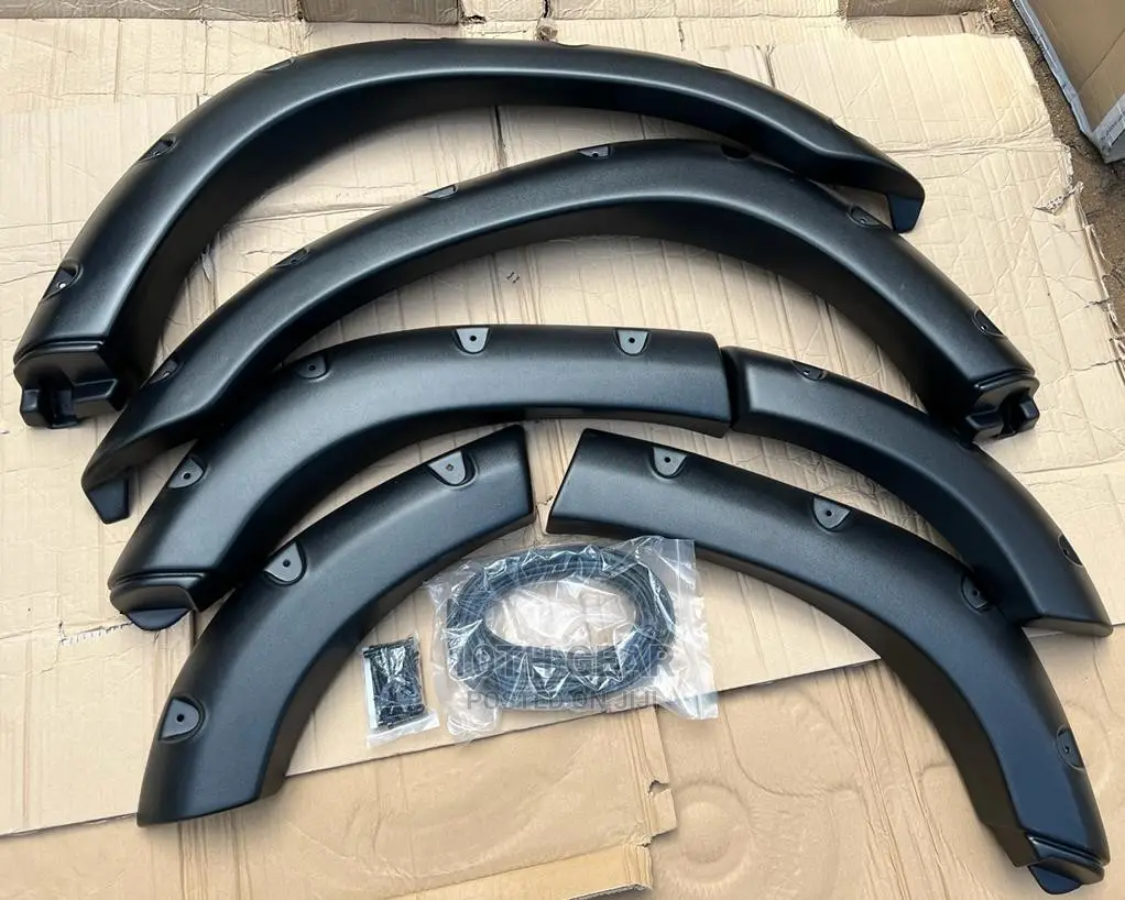 Landcruiser 80 Series Fenders / Wheel Arches