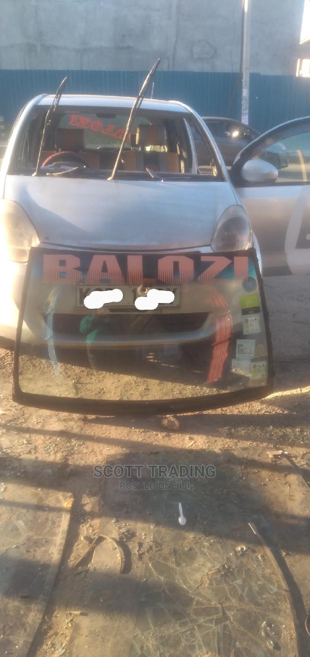 Passo 2012 Front Windscreen Fitted - thumbnail 2