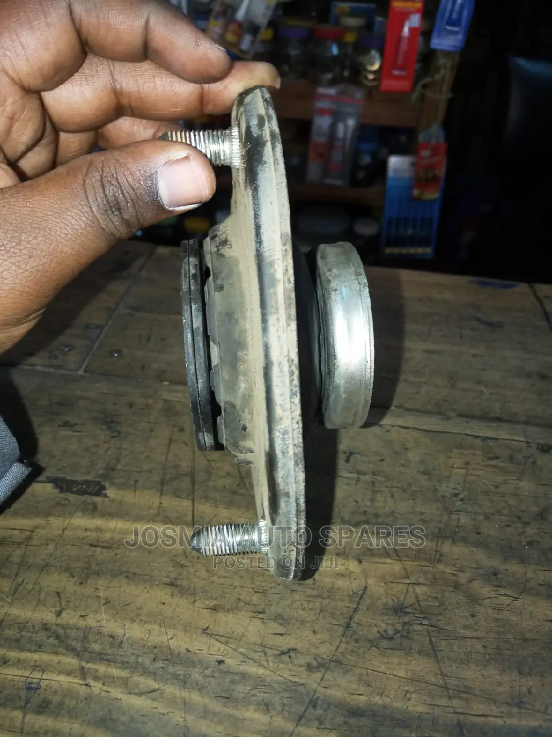 Which 2014 New Model Shock Mount