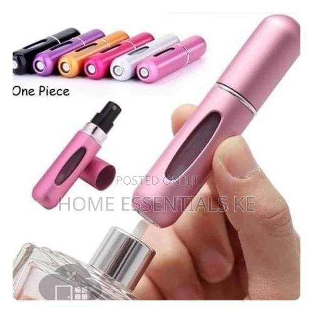 *Elegant Design - Travel Mini Cologne Perfume Spray Bottle