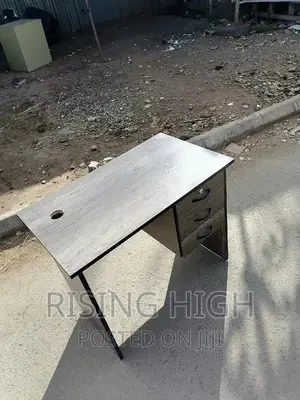 Great Awsome Quality Office Desk