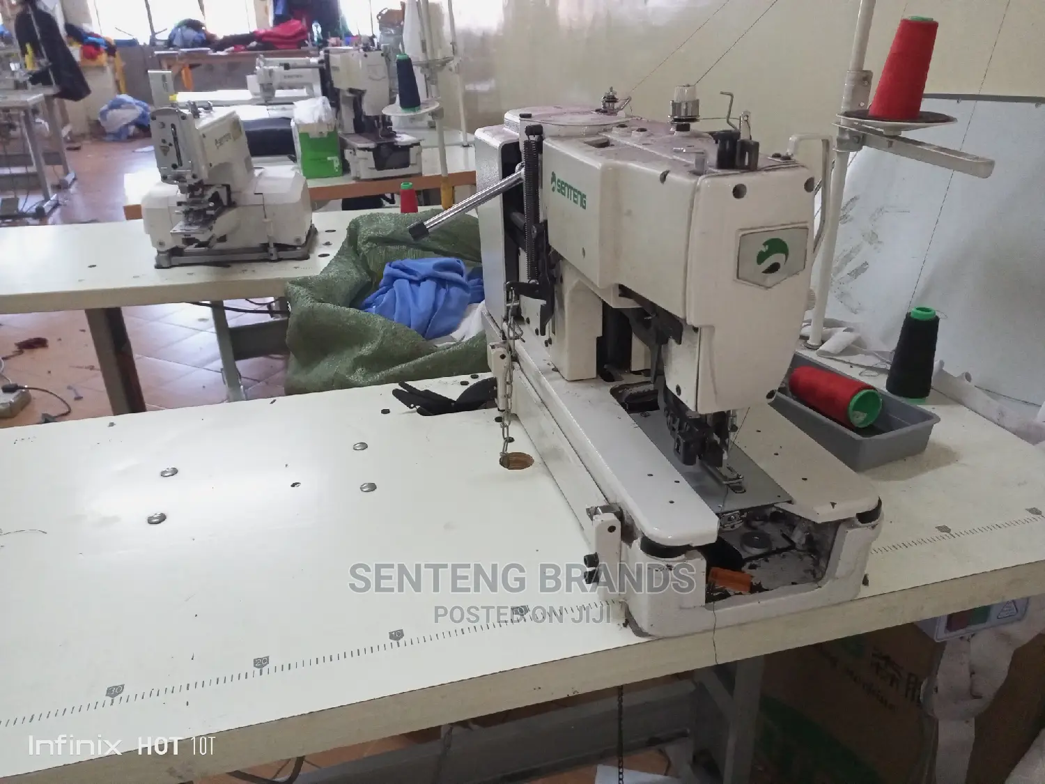 Button Hole Direct Drive Sewing Machine