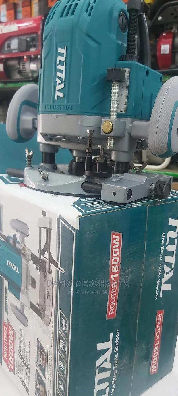 Total Electric Router Machine - thumbnail 2