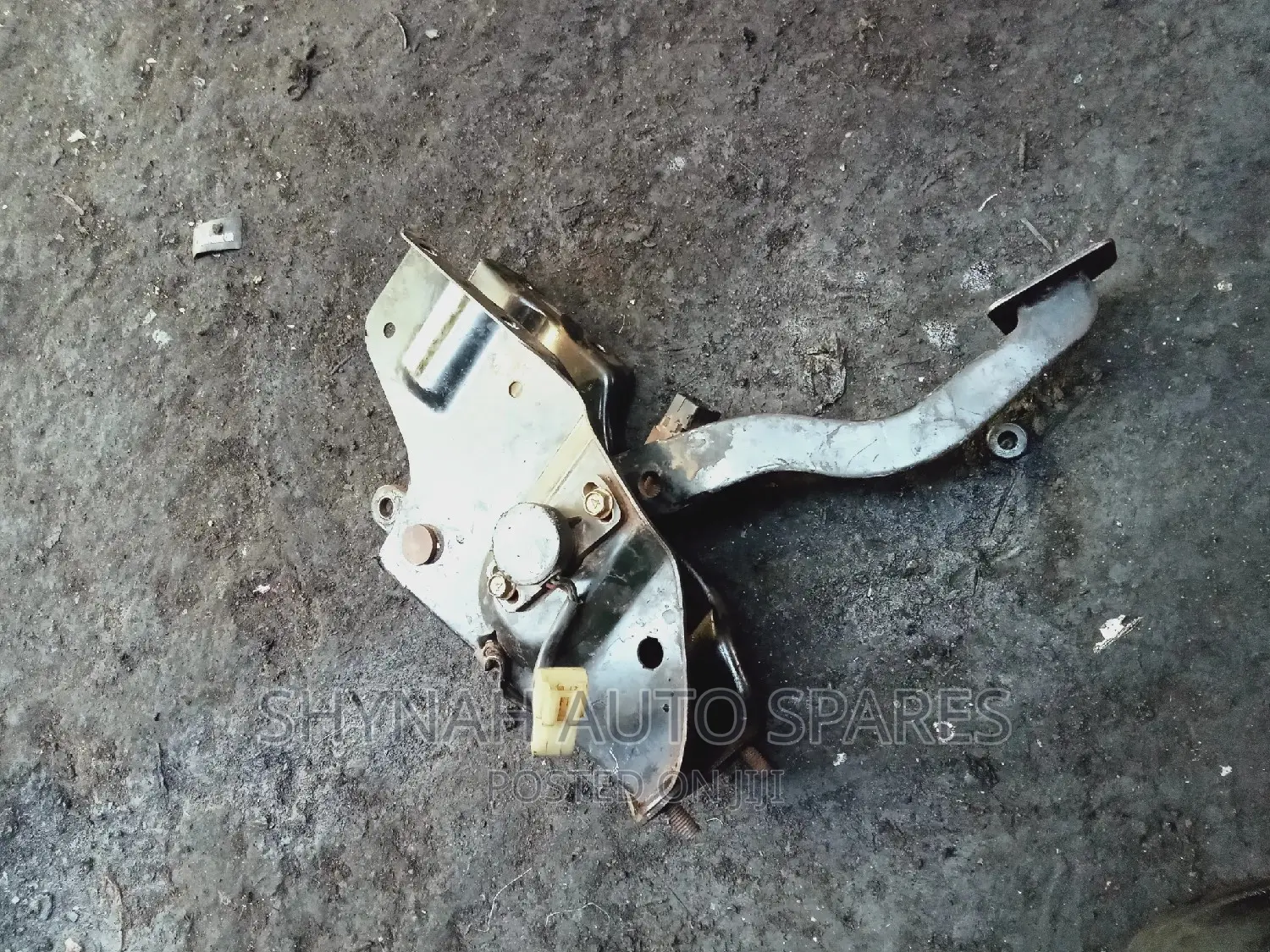 Clutch Pedal Toyota Dyna