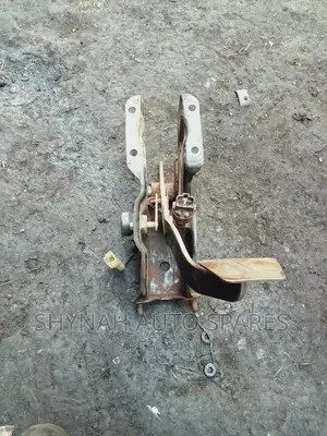 Clutch Pedal Toyota Dyna