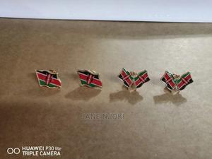 Flag Label Pin