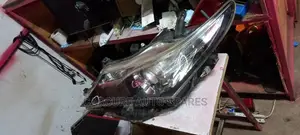 Toyota Auris 2012 Headlights,Non Xenon