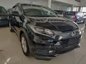 Honda Vezel 2015 Black