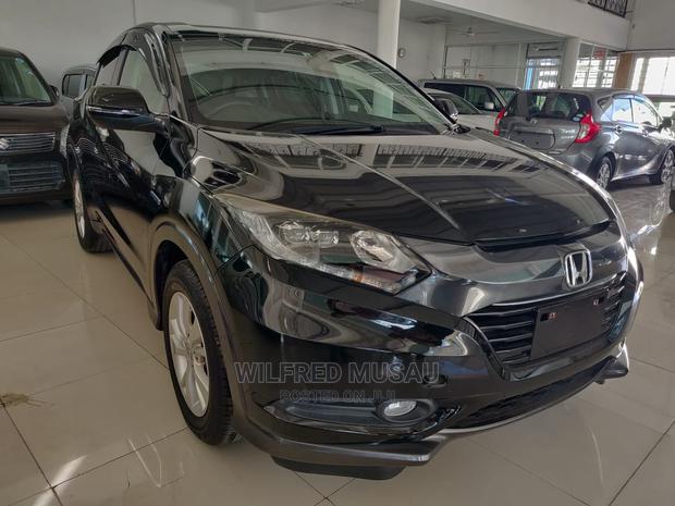 Honda Vezel 2015 Black - thumbnail 3