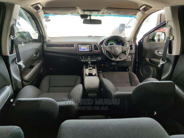 Honda Vezel 2015 Black - thumbnail 6