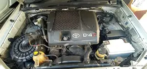 Toyota Hilux 2014 Silver