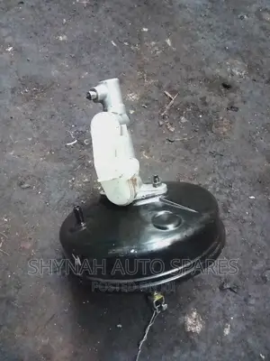 Brake Booster and Master Cylinder Honda Fit