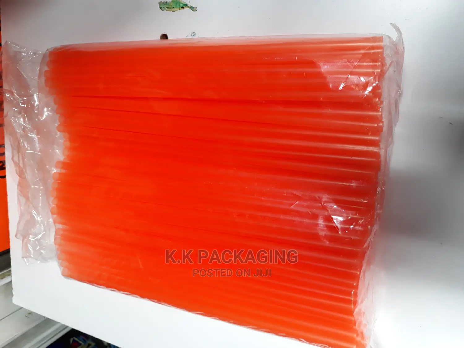 100pcs Coloured Straws