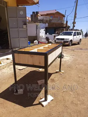 Planter/Kitchen Garden/Portable Garden