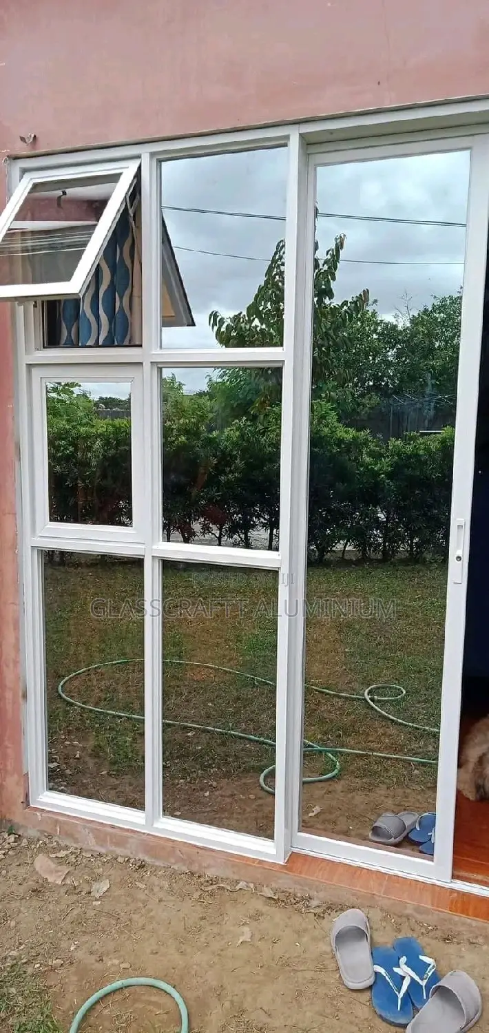 Hang Windows Ad Sliding