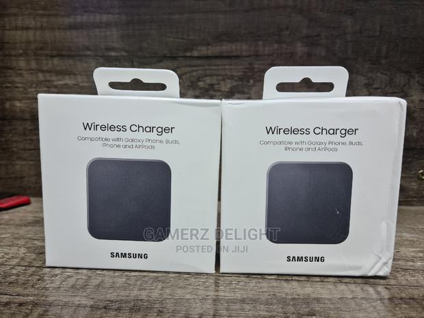 Samsung Wireless Chrarger - main view