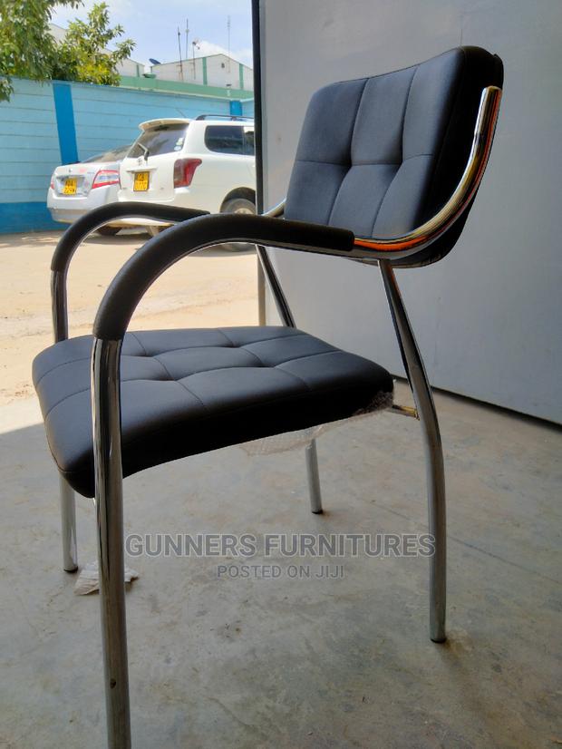 Visitors Chairs. - thumbnail 3