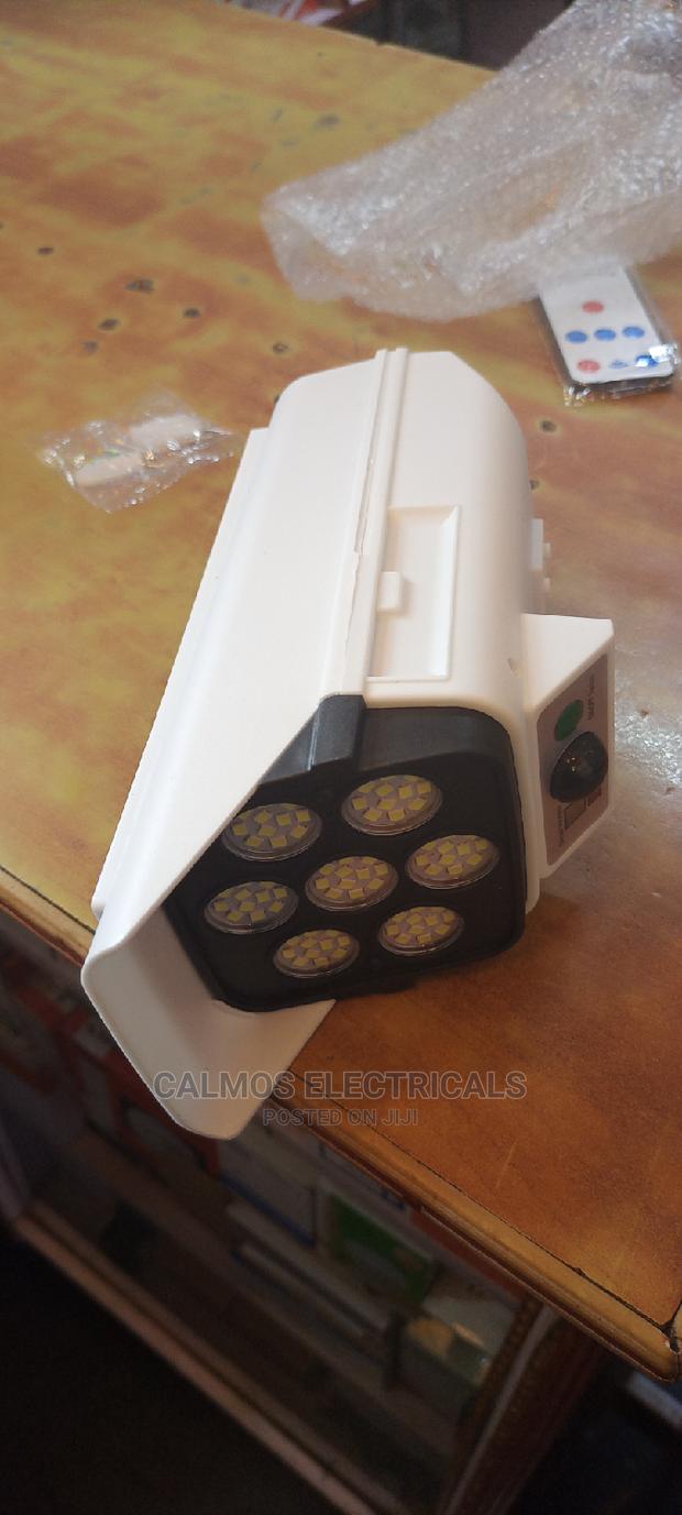 Solar Monitoring Lights - thumbnail 4