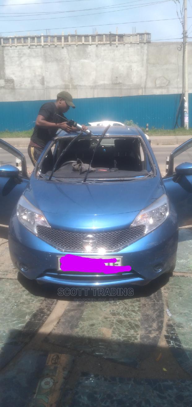 Nissan Note 2014 Windscreen - thumbnail 2