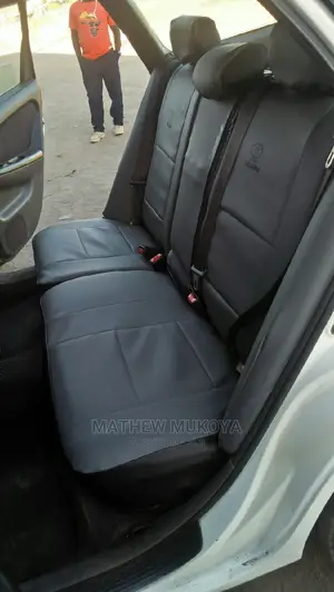 West Kkahawa Seat Covers