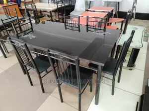 6 Seaters Dining Table.
