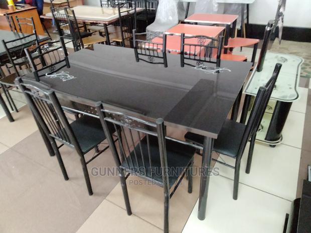 6 Seaters Dining Table. - thumbnail 2