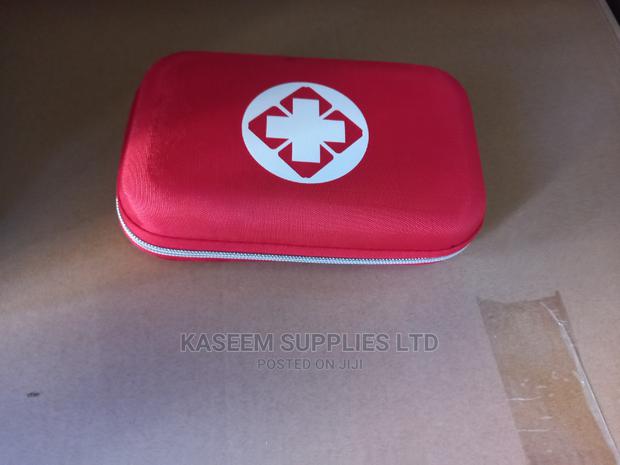 First Aid Kit ( Red Pack ) - thumbnail 3