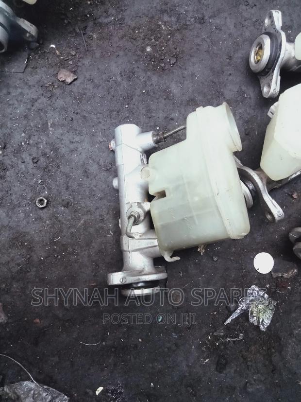 Brake Master Cylinder Townace - thumbnail 2