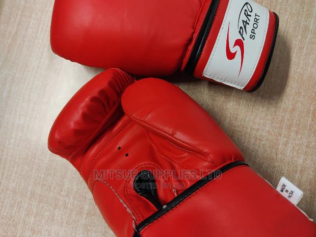 A Pair of Leather Boxing Glove 16oz Red - thumbnail 4