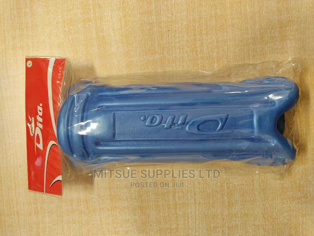 A Pair of Dita Hockey Shin Guard - thumbnail 5
