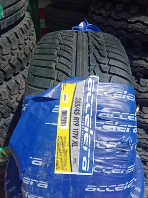 285/45r19 Accelera Tyre Made in Indonesia
