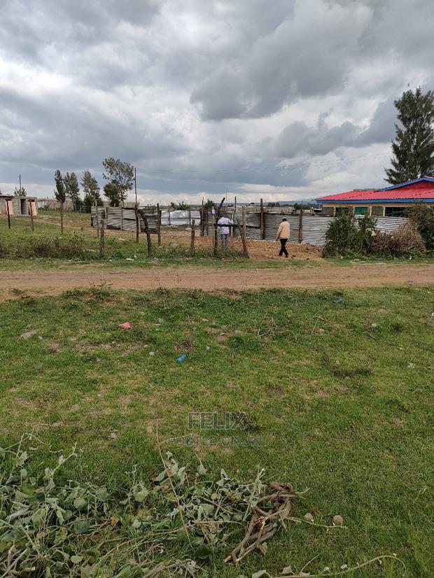 Narumoru Quota Plot Touching Tarmac - thumbnail 2