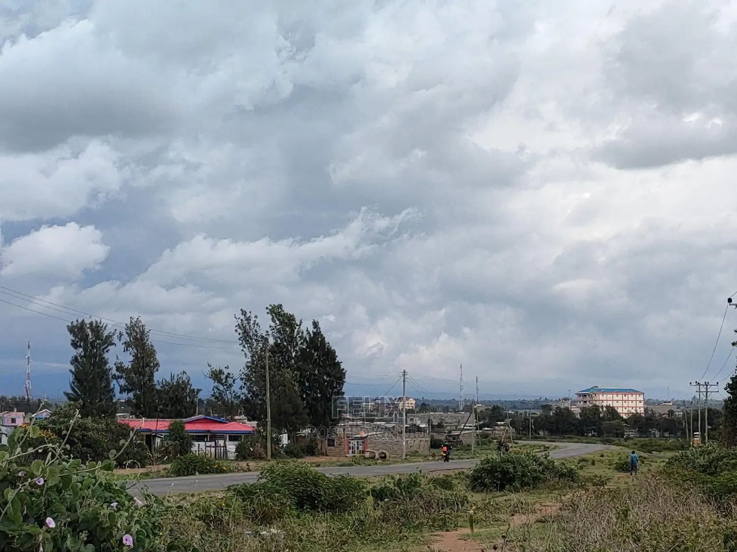 Narumoru 2 Acres Touching Tarmac