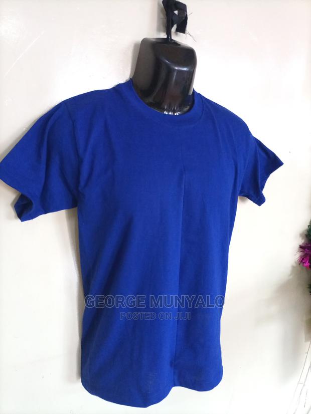 Round Neck T-Shirts - thumbnail 2