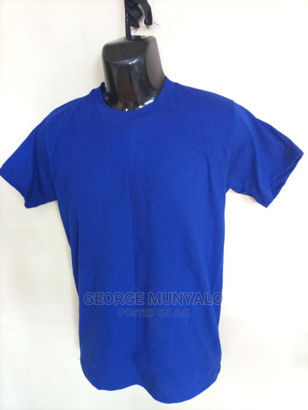 Round Neck T-Shirts - thumbnail 3