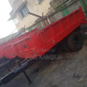 12 Tonnes Hydraulic Trailers.