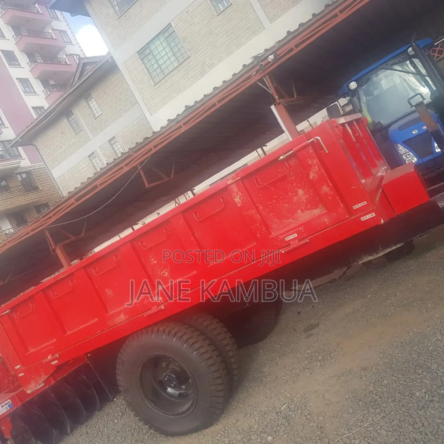 12 Tonnes Hydraulic Trailers.