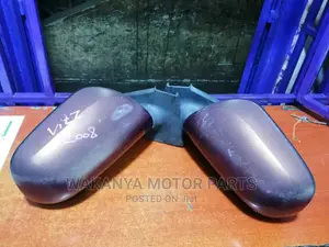Toyota Vitz 2005/2010 Side Mirror Non Blinker, Ex Japan