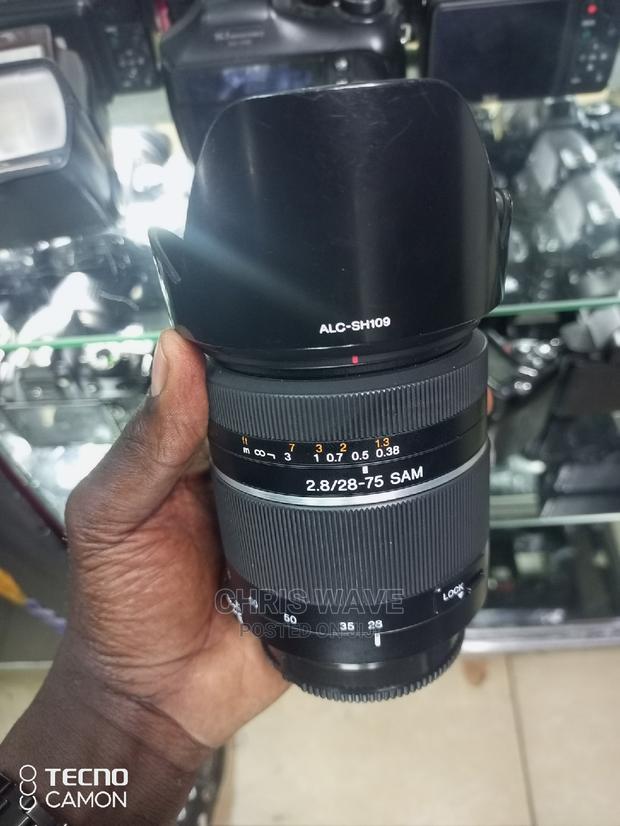 Sony a Mount 28-75 F2.8 Lens - thumbnail 4