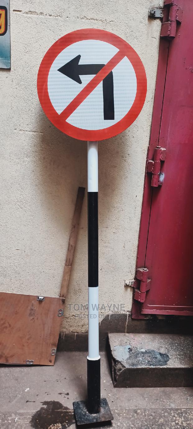 Road Signs - thumbnail 2