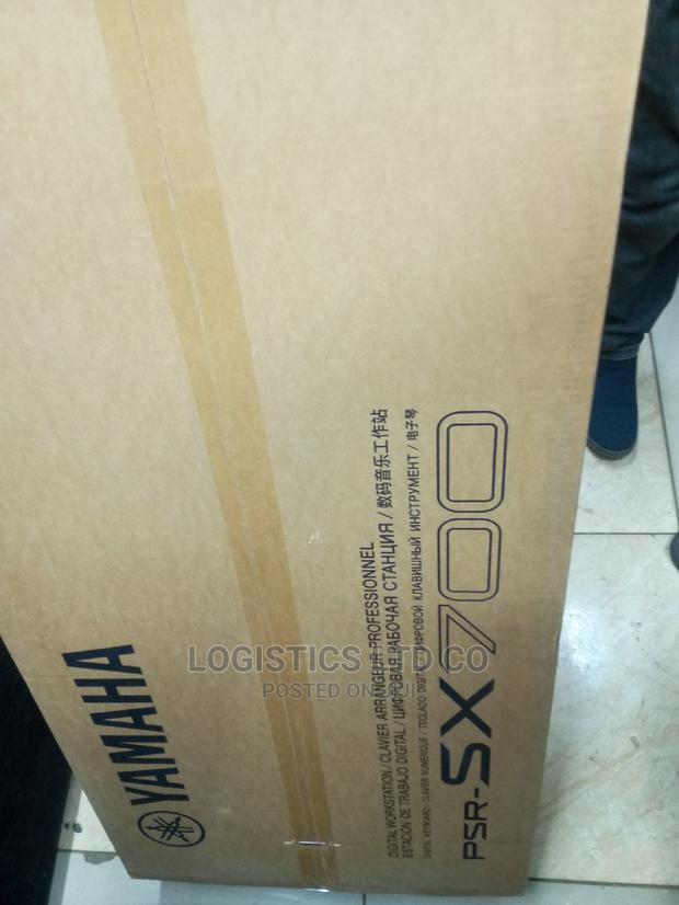 Yamaha Keyboard PSR - SX 700 - thumbnail 3