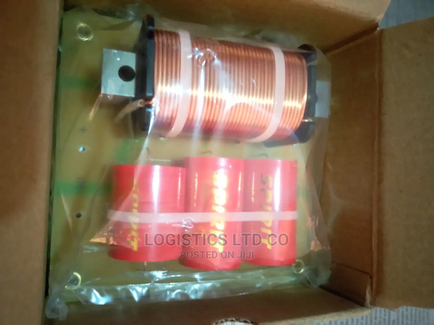 Speaker Bass Crossover With Subwoofer Output