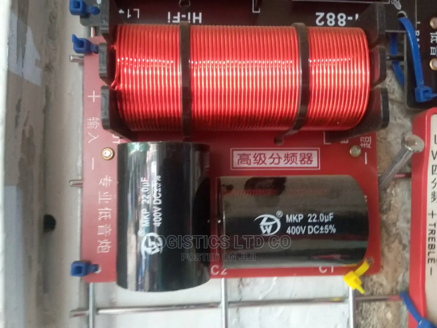 Speaker Crossover With Subwoofer Output