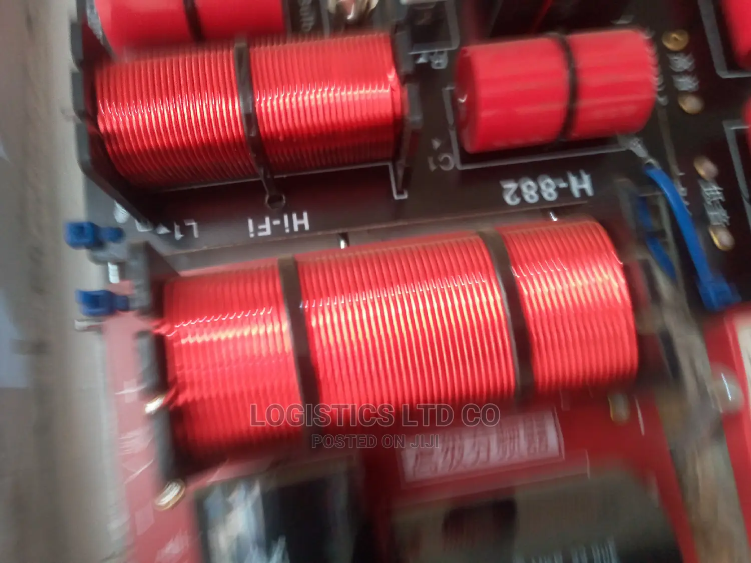 Speaker Crossover With Subwoofer Output