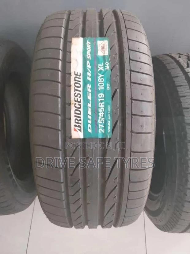 275/45 R19 Bridgestone Tyre